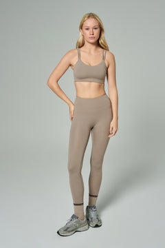 'Nicole' Dar Kesim Gizli Arka Cepli Tayt | Vizon