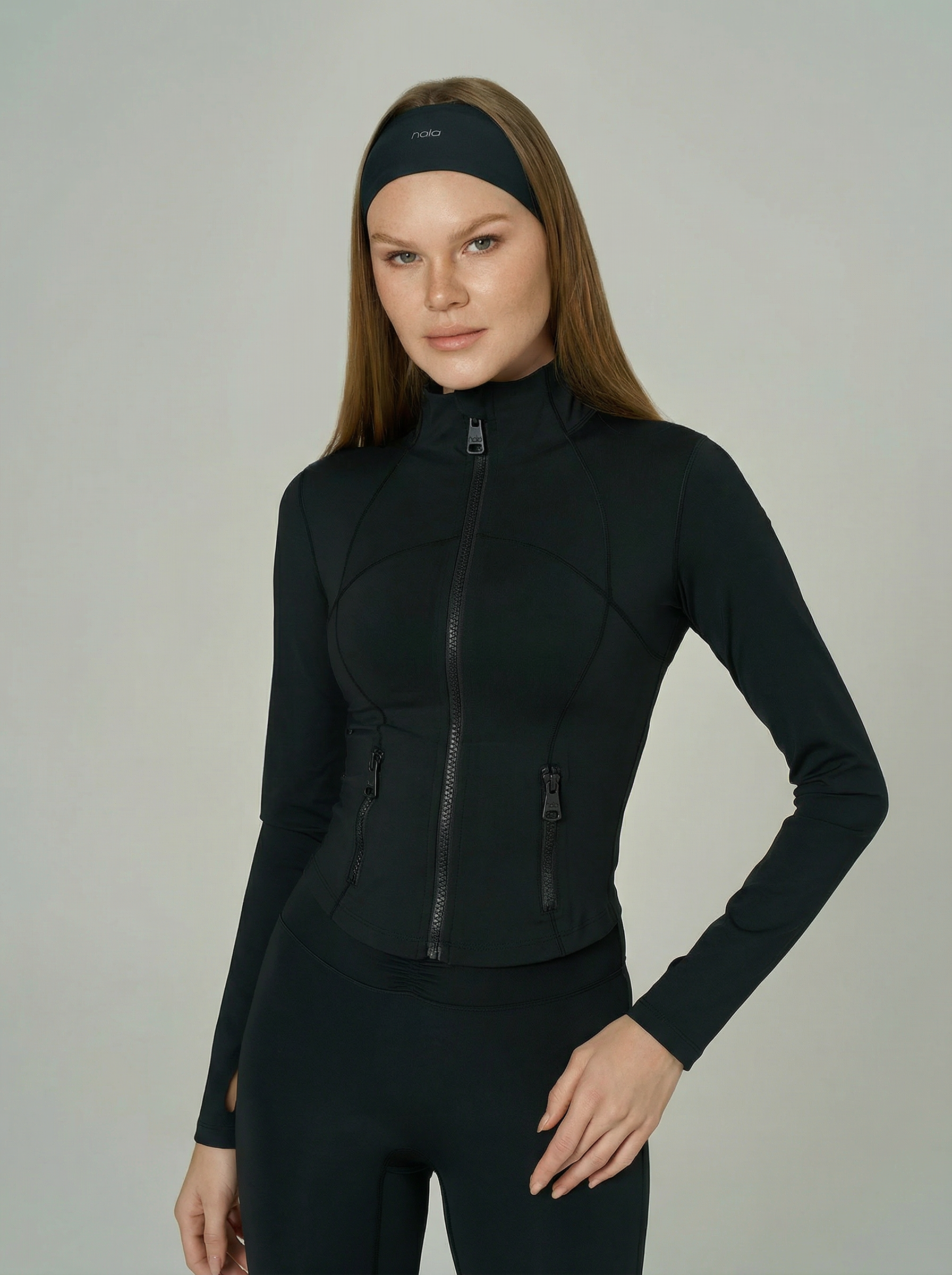 ‘Tech Contour’ Cropped Running Jacket | Black