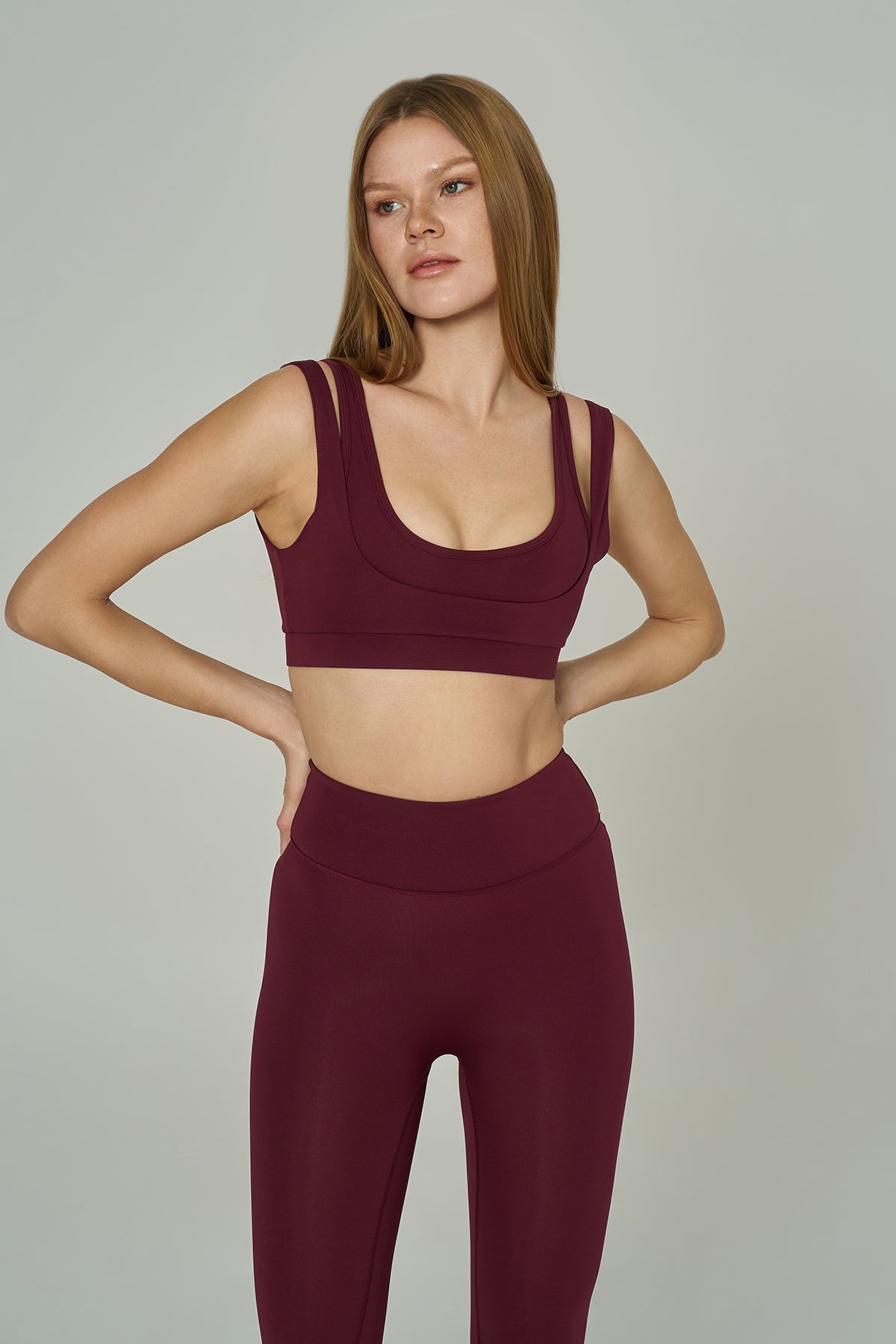 '2much' Çift Katmanlı Spor Sütyeni | Bordo