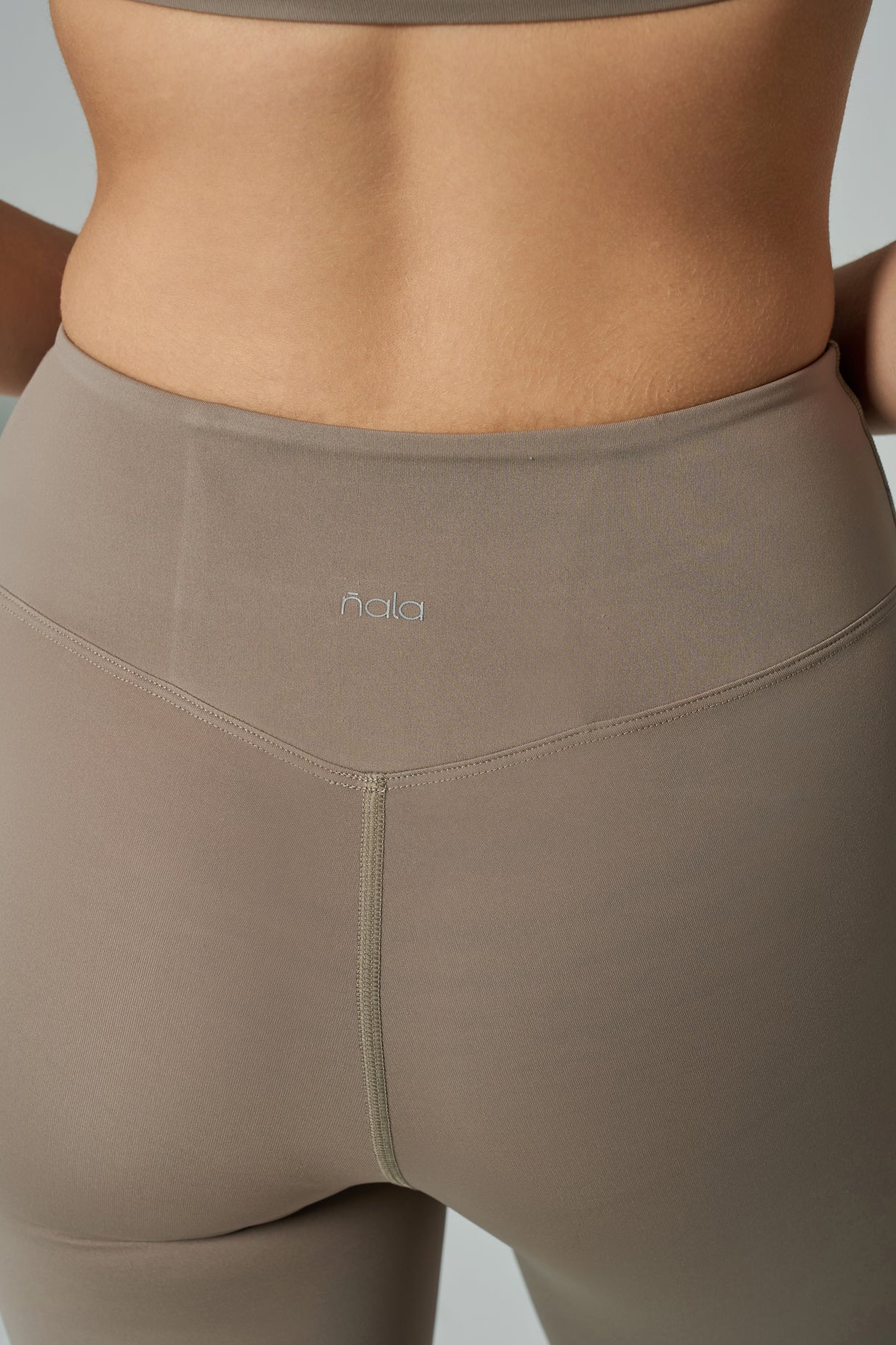 'Nicole' Dar Kesim Gizli Arka Cepli Tayt | Vizon