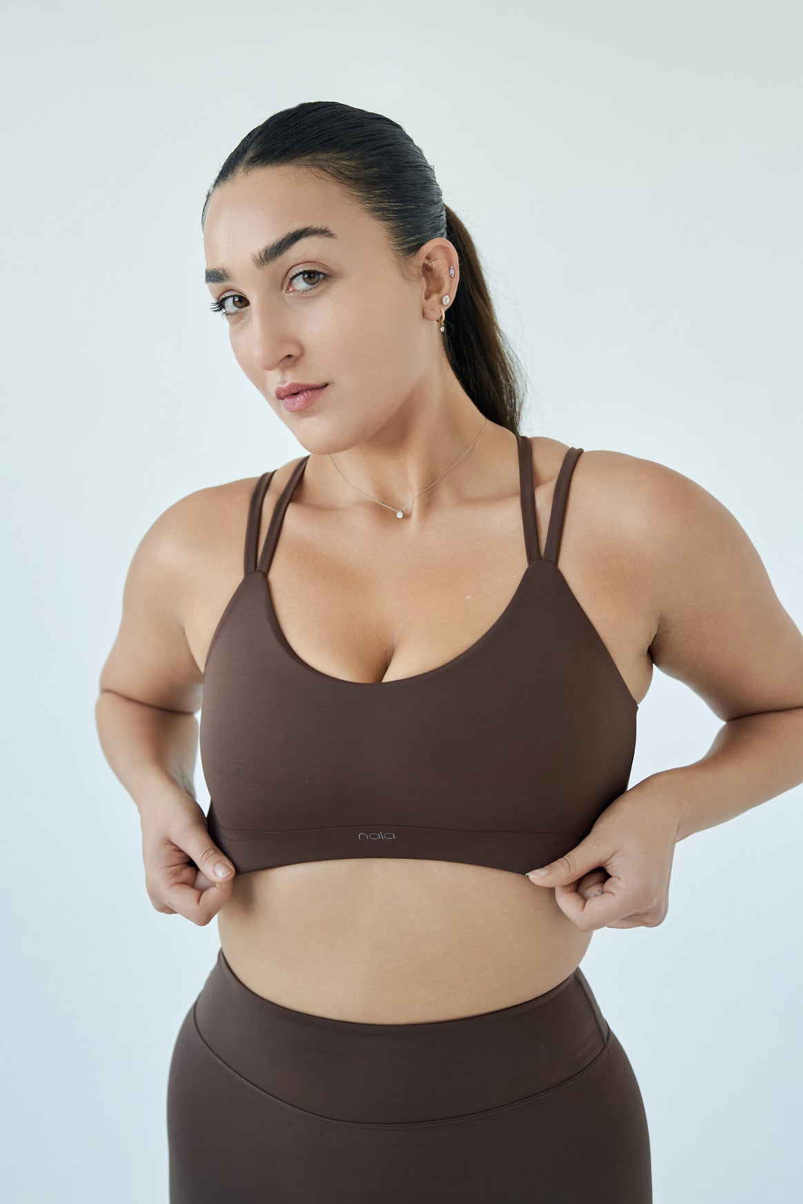 Jennifer Spor Üstü