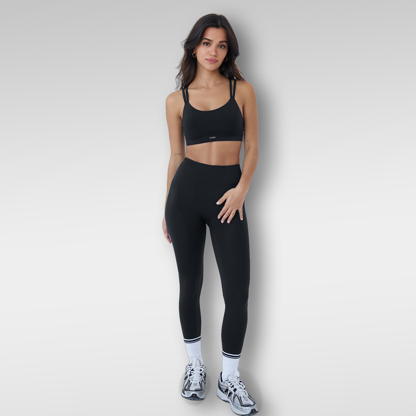 'Nicole' Dar Kesim Gizli Arka Cepli Tayt | Siyah